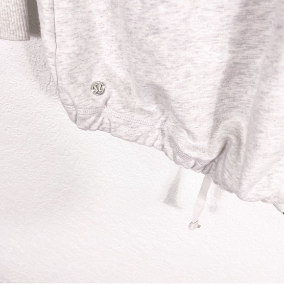 Lululemon Light Heathered Grey Button Front Oversized Collar Jacket - Picture 5 of 7